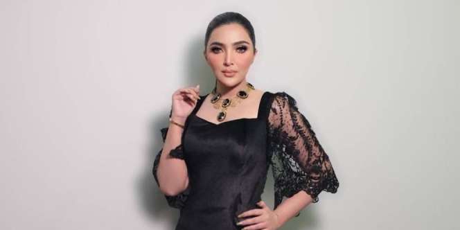 6 Potret Fashion Item Ashanty, Harga Bandonya Jutaan Rupiah