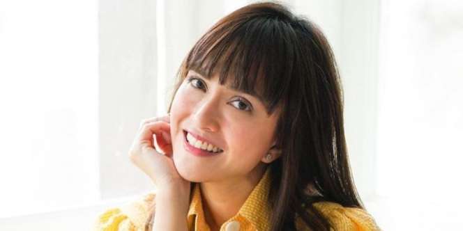 Pamer Pakai Lingerie Pink saat Karantina, Wajah dan Tubuh Shandy Aulia Bikin Salfok