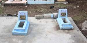 Makam Ipin Upin Buat Warganet Heboh, Ini Penjelasan Keluarga