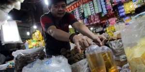 Harga Minyak Goreng Khusus Dipatok Rp14.000/Liter, Dana BPDPKS Dipakai Rp7,6 T