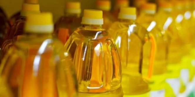 Minimarket Jual Minyak Goreng di Atas Rp14 Ribu per Liter, Adukan ke Nomor Kontak Ini