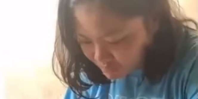 Sedih Banget, Gadis Ini Kelaparan Sangat Tak Sanggup Beli Makanan