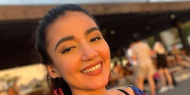 Dijuluki Hot Mom, Intip Potret Kece Tsania Marwa Plesir di Bali