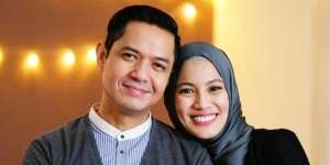 Habis Jalani Operasi Dude Harlino Kegirangan, Alyssa Soebandono Sampai Beri Komentar Kocak