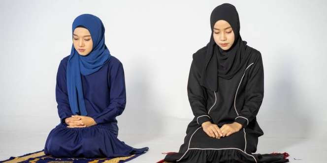 Cara Sholat Isya Lengkap Syarat, Rukun, Waktu dan Bacaannya