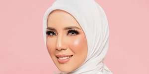 Mendadak Banyak `Guru Pribadi Hijab` Mampir di IG, Tya Ariestya: `Izinkan Aku Menata Diri Perlahan`