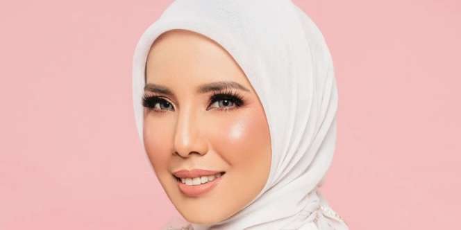 Mendadak Banyak `Guru Pribadi Hijab` Mampir di IG, Tya Ariestya: `Izinkan Aku Menata Diri Perlahan`