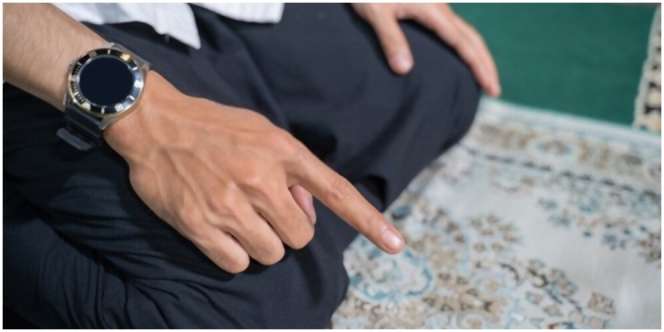 Cara Sholat Tarawih Sendiri Menurut Madzhab Syafi’i dan Boleh - Tidaknya Sholat Tarawih Sendiri
