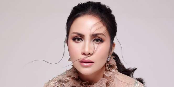 Wow! Momo Eks Geisha Akui Habis Ratusan Juta Sekali Belanja, Ini Barang yang Dibeli!