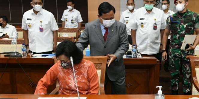 Momen Prabowo Geser Kursi Sri Mulyani Jadi Sorotan 