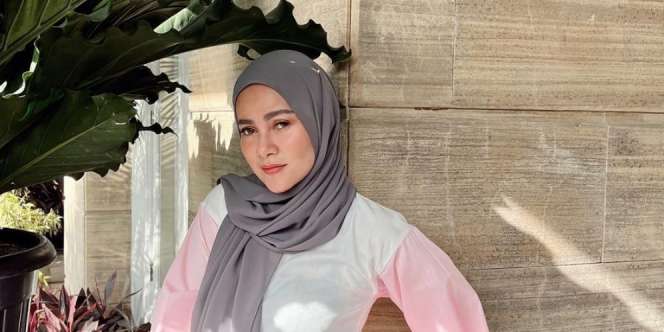 Potret Rumah Olla Ramlan, Luas dan Mewah
