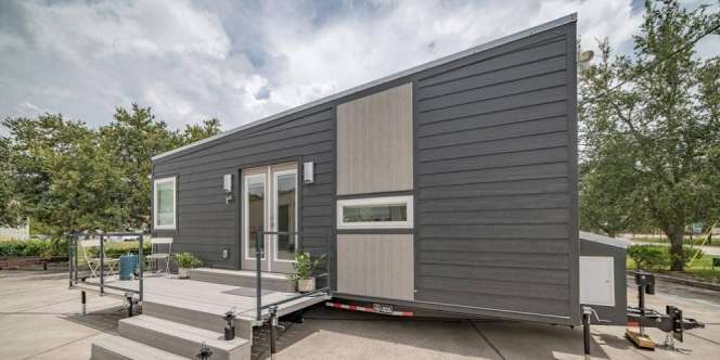 Keren, Rumah Mungil Kaki Robot Bernuansa Modern