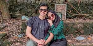 Youtuber Sultan! Ria Ricis Traktir Belanja Karyawan hingga Rp67 Juta