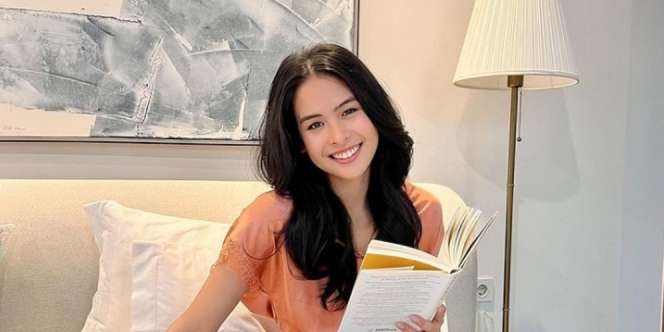 Pamer Gerakan Yoga, Perut Maudy Ayunda Bikin Salfok: 'Pernah Makan Mie 2 Bungkus Gak?'