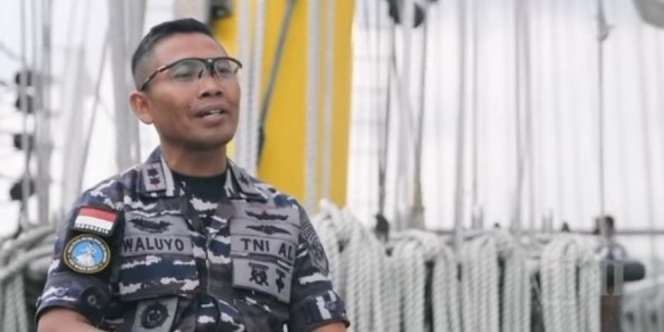 Dulu Kuli Bangunan, Kini Waluyo Jadi Perwira TNI AL dan Menjabat Komandan KRI Bima Suci