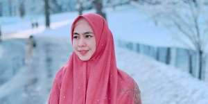 Oki Setiana Dewi Minta Maaf Soal Ceramah Dianggap Menormalisasi KDRT: `Semoga Allah Mengampuni Saya`