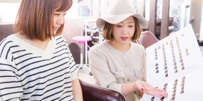 Trik Memilih Warna yang Tepat Sebelum Mulai Mengecat Rambut