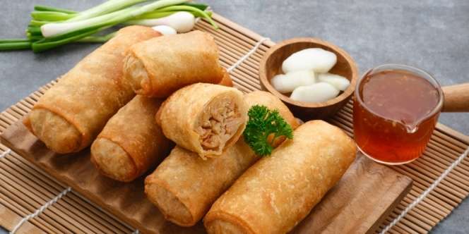 Mau Lumpia Enak di Semarang? Lunpia Cinde Wajib Jadi Buruan
