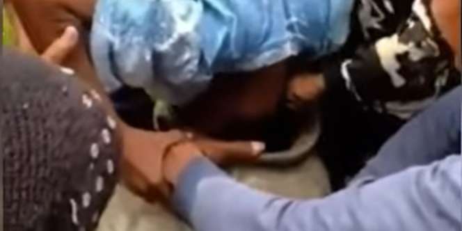 Proses Evakuasi Kepala Bocah Masuk Gentong, Bikin Iba Sekaligus Ngakak