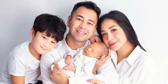 Gemasnya Anak ke Dua Raffi Ahmad Pakai Tudung Kepala Mewah dari Gucci, Netizen Berebut Minta Lungsuran