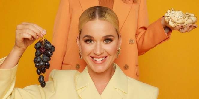 Gaya Nyentrik Katty Perry Pakai Anting dari Alat Swab, Selalu Anti-mainstream!