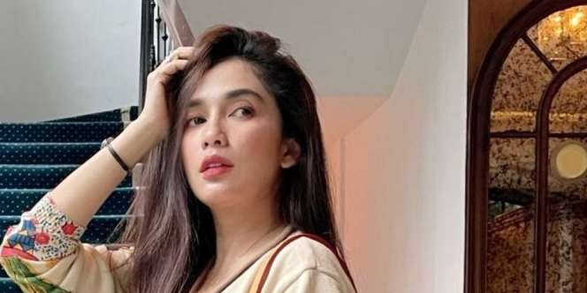 Pesona Ussy Sulistiawaty yang Luluhkan Hati 4 Pria Sebelum Cinta Berlabuh di Sisi Andhika Pratama