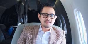 Intip Gaya Stylish Juragan 99 Saat ke Bandara, Semua Branded!
