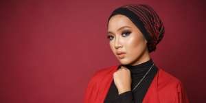 4 Kesalahan Makeup yang Bikin Tanda Penuaan Semakin Jelas Terlihat