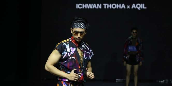 Karya Edgy Ichwan Thoha di Jakarta Fashion Trend 2022, Desainnya Berkolaborasi dengan Pelukis Disleksia