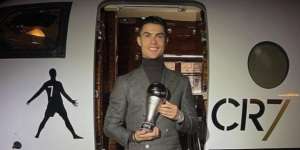 Punya Follower 4 Kali Penduduk Jakarta, Sekali Endorse Cristiano Ronaldo Bisa Cetak Satu Miliarder