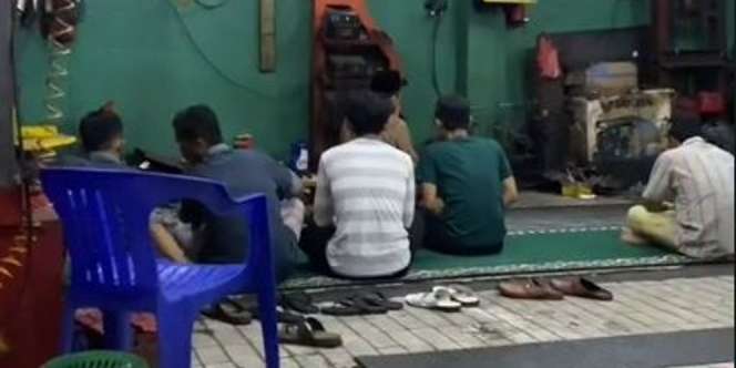 Panutan, Bengkel Ini Stop Layani Pelanggan Saat Maghrib Buat Sholat Jemaah