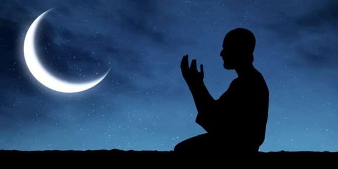 Mengagumkan! 7 Manfaat Sholat Tahajud 40 Hari Berturut-turut Bisa Menyehatkan Jiwa & Raga