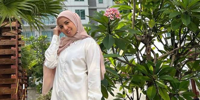 Curhatan Haru Tya Ariestya Ditinggal ART Lanjutkan Kuliah S1