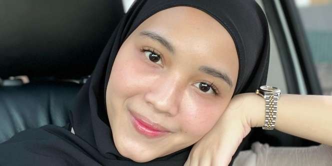 Makin Cantik, 5 Potret Istri Babe Cabita yang Baru Berhijab