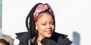 Rihanna Hamil Bayi Sultan, Sedetik Lahir Auto Jadi Miliarder
