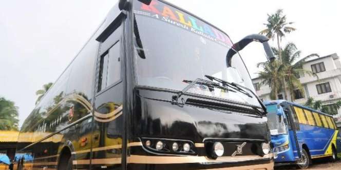 Nasib Tragis Juragan Travel Bangkrut karena Pandemi, 20 Bus Mewah Dijual Kiloan untuk Makan Keluarga