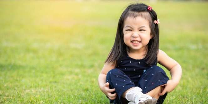 Si Kecil Takut Injak Rumput, Ternyata Ini Sebabnya