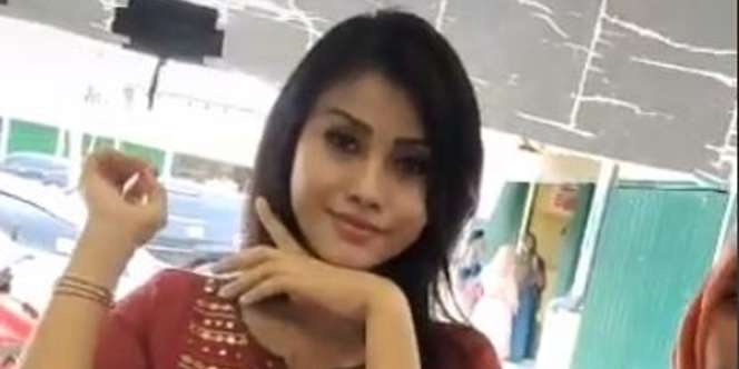Widih, Wanita Cantik Ini Habiskan Setengah M Buat Borong Emas