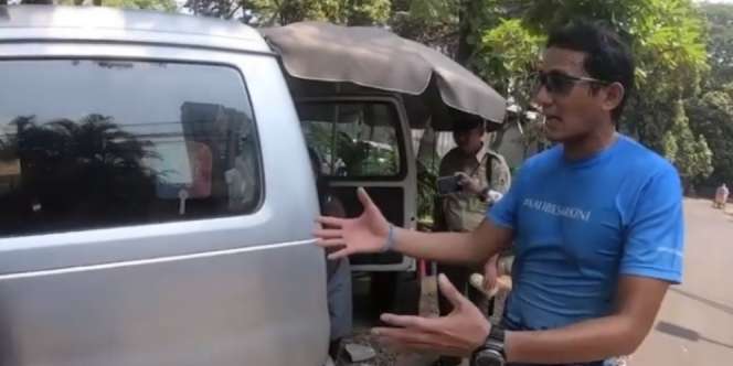 Sandiaga Uno Makan di Warteg Zaman Now, Order Menu Pakai Touch Screen