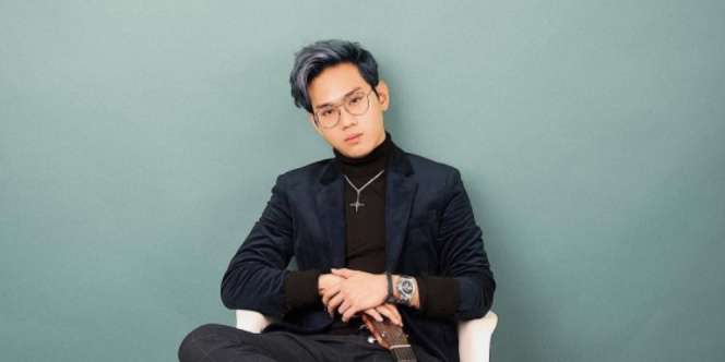 Mengenal Profesi Indra Kenz Sebelum Jadi Crazy Rich Medan: Dulunya Pengamen dan Driver Online