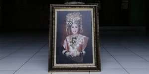 FOTO: Suasana Pemakaman Dorce Gamalama