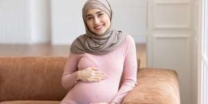 91 Persen Ibu Hamil Alami Stretch Mark, Begini Cara Mencegahnya