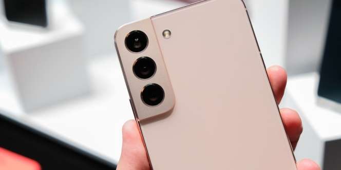 Virtual Photoshoot Kece Hanya dengan Smartphone dan Sunset Lamp