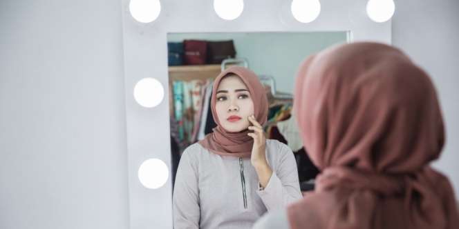 Ketahui Penyebab Jerawat Muncul di Dagu dan Cara Mengatasinya