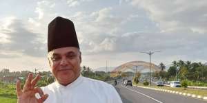 5 Kabar dan Penampilan Baru Penyanyi Religi Haddad Alwi