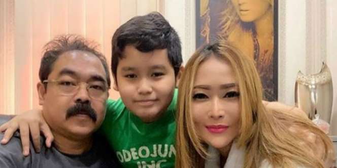 Inul Daratista Ditaksir Vicky Prasetyo, Begini Reaksi Adam Suseno
