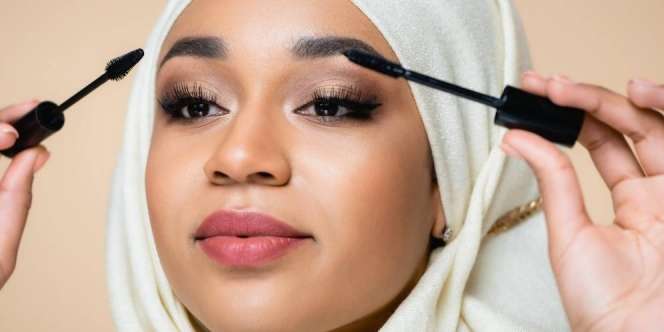 Tren Floating Lashes, Bikin Mata Terlihat Segar