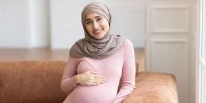 Keluar Cairan dari Organ Intim Saat Hamil, Bagaimana Hukum Salatnya?