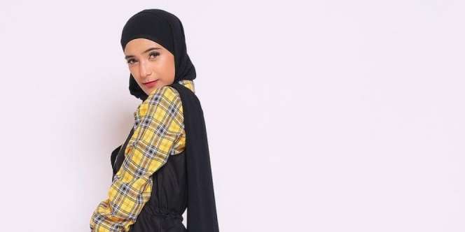 Bercerai, 4 Potret Terbaru Nadya Mustika yang Makin Kurus