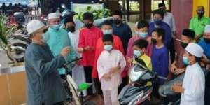 Sayembara Unik, Rutin Jemaah Subuh dan Isya di Masjid 40 Hari Penuh Dapat Motor